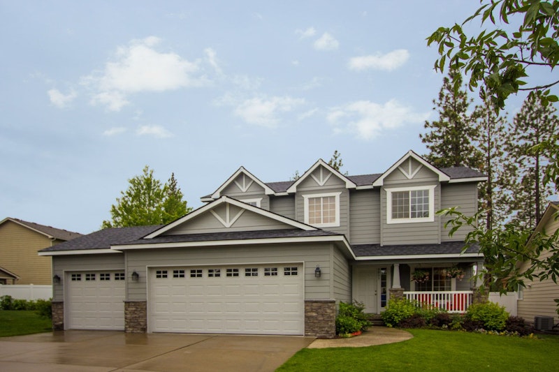 Stunning 6 bedroom home Indian Trail Neighborhood! 9003 N sundance